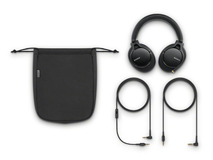 MDR-1AM2 in black with pouch and accessories