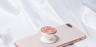 PopSocket with Rose Crystal