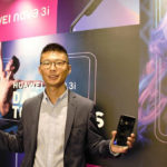 Huawei Launches the nova 3i, Raising the Bar for Mid-range Smartphones Mr. Cheng Jiangfei, Managing Director, Huawei Singapore Consumer Business Group, presenting the new HUAWEI nova 3i at a media launch event.