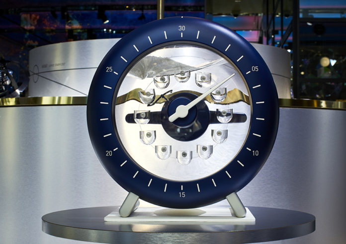 The Hour Glass’ 40-year Anniversary Exhibition "Then Now Beyond" Open ...