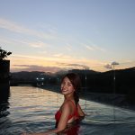 vanessa-Canon-EOS-M6-Mark-II-pool-shot
