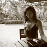 vanessa-Canon-EOS-M6-Mark-II-sepia-shot