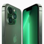 Apple-iPhone13-Pro-alpine-green-hero-2up-220308