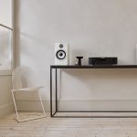 High–B&W – 706 S3 Satin White – Lifestyle 10