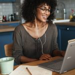 Acer-Chromebook-Spin-714-CP714-2W-CP714-2WN-Lifestyle-01