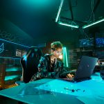 PREDATOR-HELIOS-NEO-16-PHN16-71-Lifestyle-01