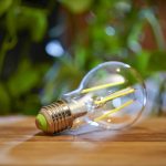 Ultra Efficient bulb clear 40W_beauty_shot.tif