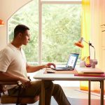 Acer-Swift-14-AI-sf14-61(t)-Lifestyle-02