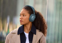 Bowers & Wilkins Adds Stunning Frost Blue Finish to Its Px7 S3 Headphones