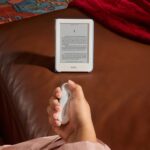 Rakuten-Kobo-wireless-page-turner-Kobo-Remote-launched-1