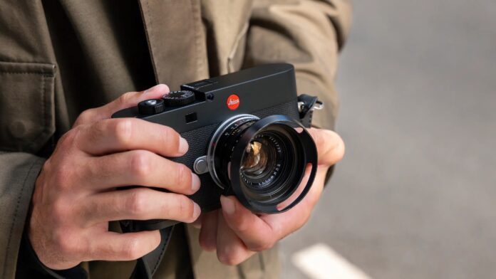 Leica M EV1: A New Era for the Iconic M-System with Built-in Electronic ...