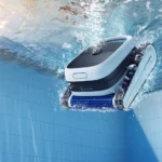 Ecovacs-Ultramarine-pool-cleaner-entering-water