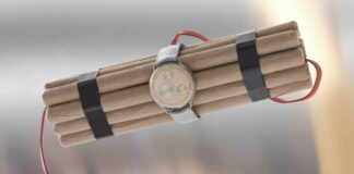 Ressence Type 1 Round Rose Gold: Warm Elegance Meets Pure Design