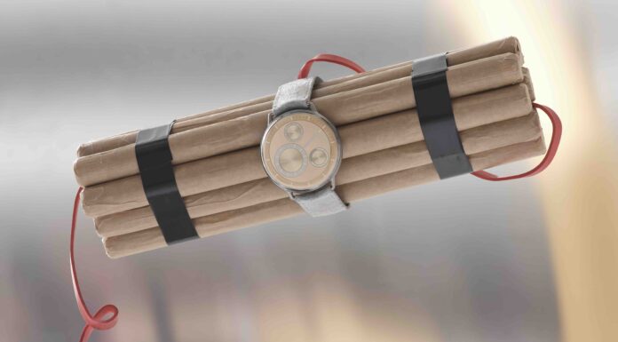 Ressence Type 1 Round Rose Gold: Warm Elegance Meets Pure Design