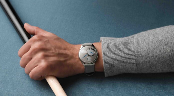 Ressence TYPE 11 – A Watch Designed for the Present