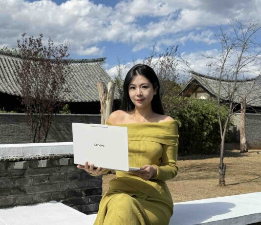 Lenovo Yoga Slim 7i Ultra Aura Edition: A Truly Versatile Thin-and-Light Laptop for Life on the Move