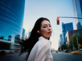 Sennheiser ACCENTUM Clip Brings Open-Ear Audio to Life