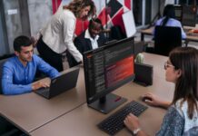 Lenovo Pushes Hybrid AI Into the Workplace With New ThinkCentre and ThinkBook PCs