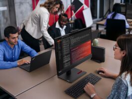 Lenovo Pushes Hybrid AI Into the Workplace With New ThinkCentre and ThinkBook PCs