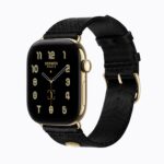 Apple-Watch-Series-12-Radiant-Gold-with-Noir-Hermes-Satin-Clou-de-Selle-Band-260909_inline.jpg.large_2x