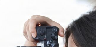 Canon EOS R8 Mark II Adds In-Body Stabilisation and New Creative Tools in a 546g Full-Frame Body